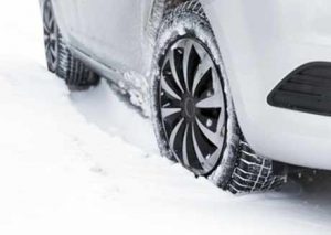 when to put on snow tires